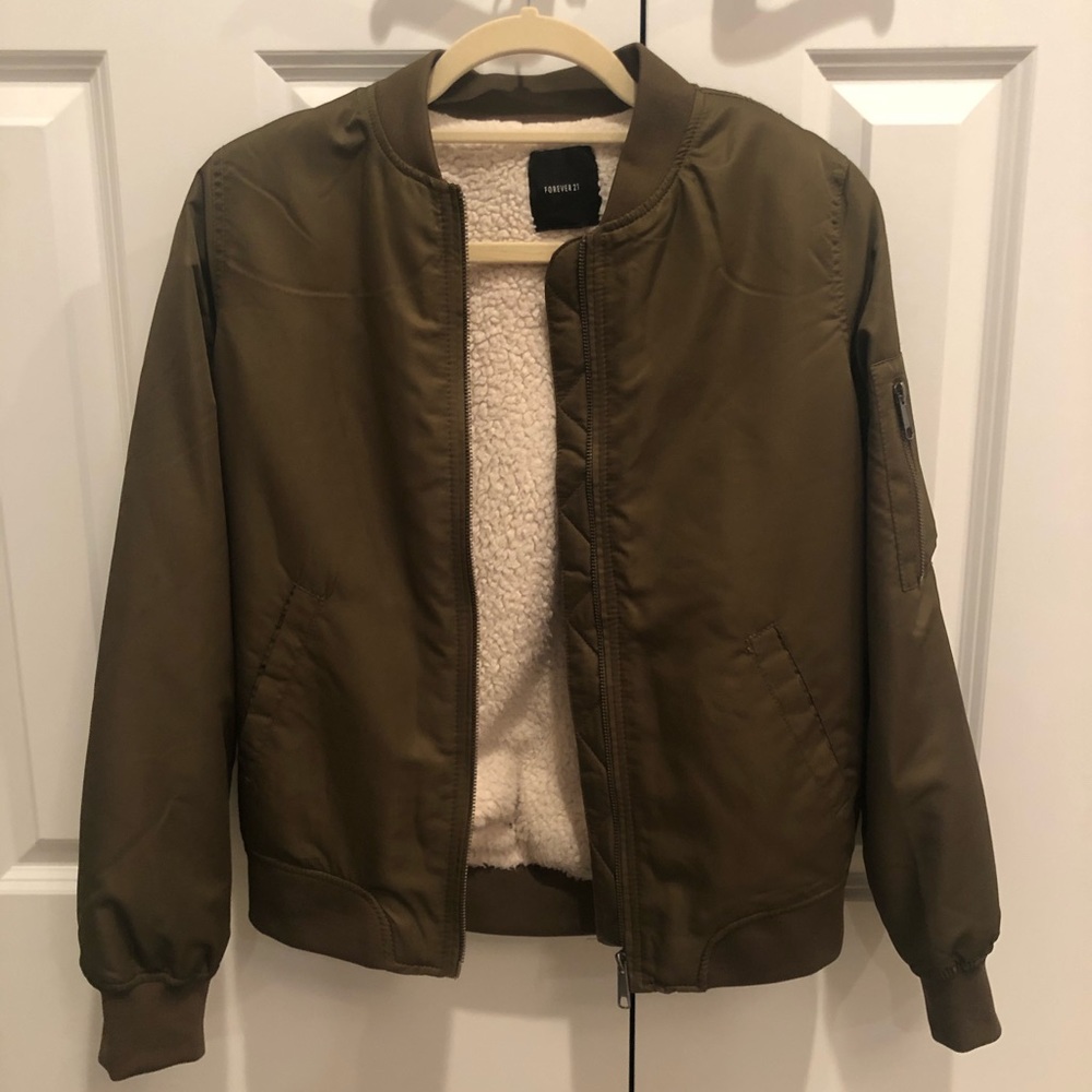 Forever 21 hunter green bomber jacket